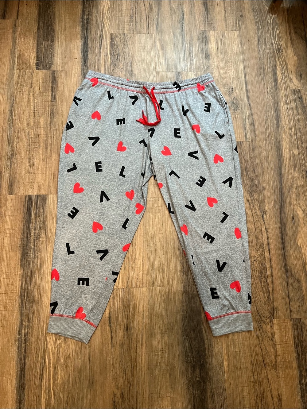 Joyspun Love & Hearts Jogger Pajama Pants Women’s Sz 3X (22W-24W) Gray Pockets